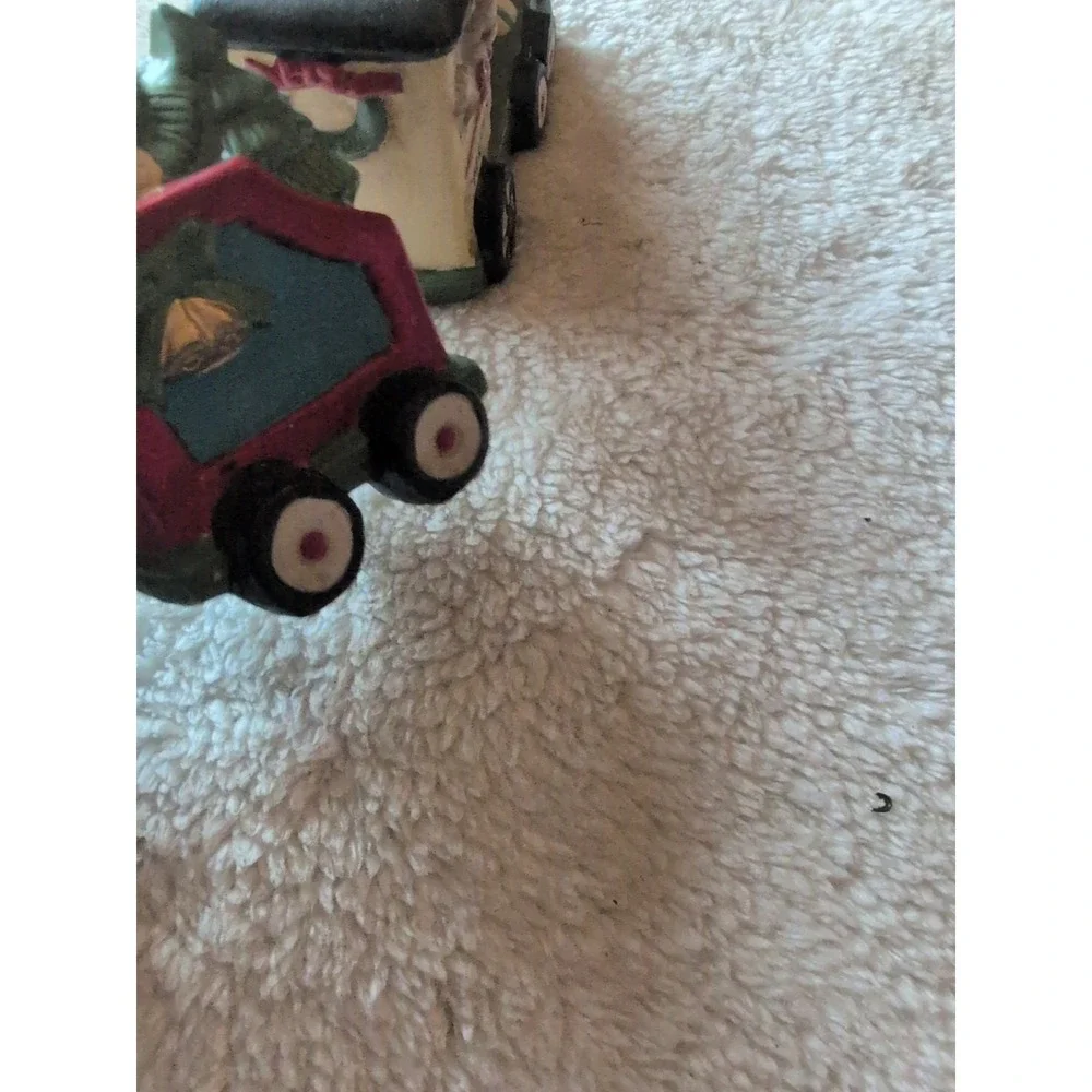 Vintage Fine Porcelain Christmas Train Santa And Friends 4 Piece Engine‎ Caboose
